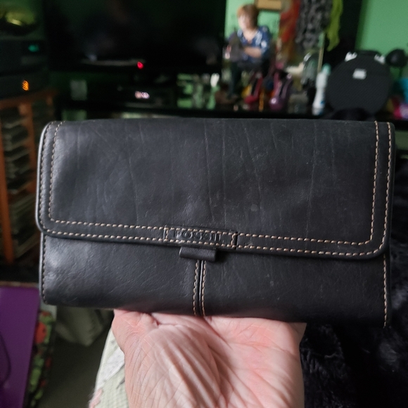 Black Genuine Leather FOSSIL wallet